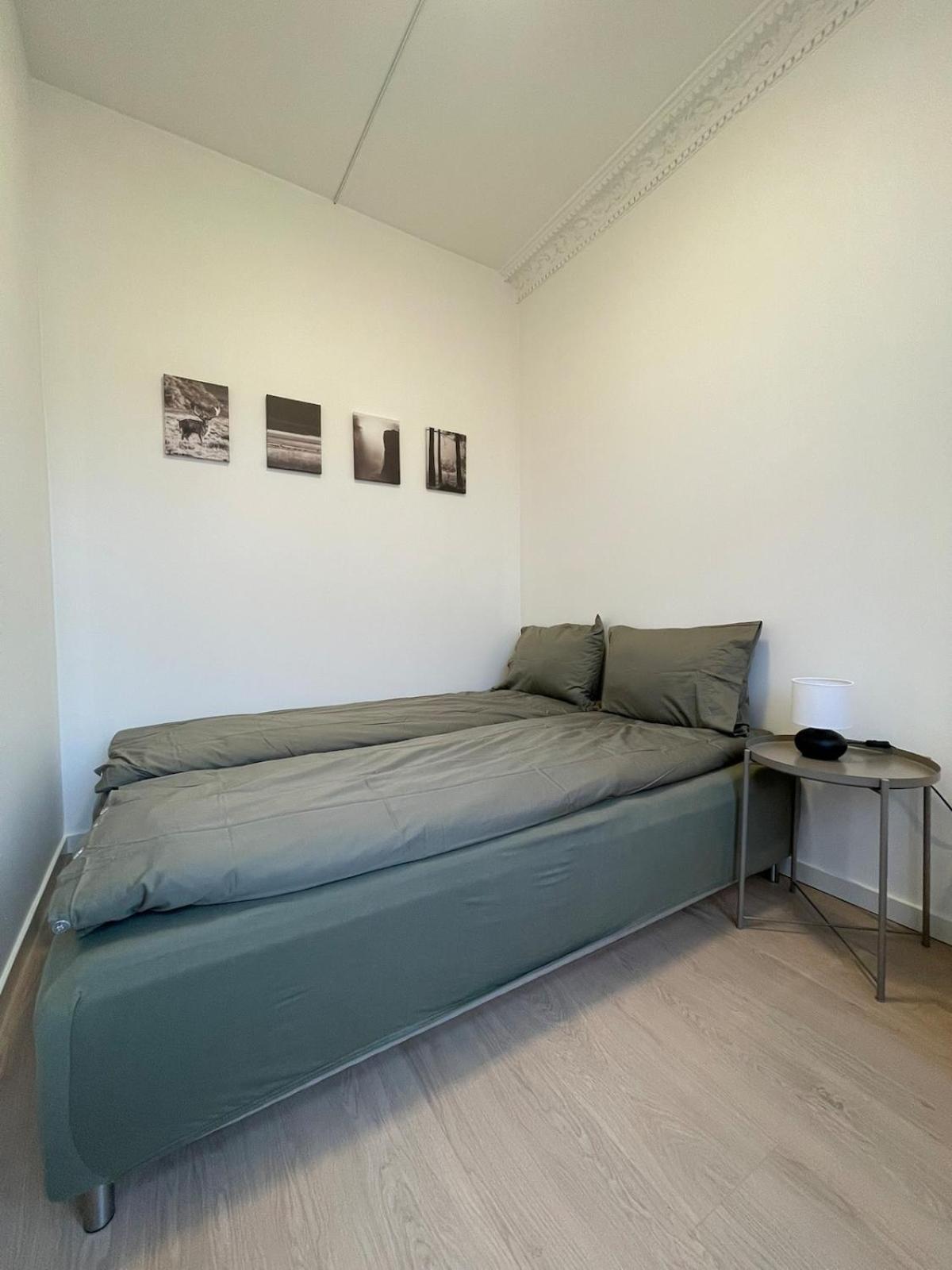 Quiet Apartment, Trendy Gruenerlokka Apartamento *